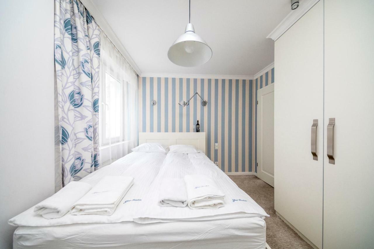 Apartament Ten By Your Freedom Varşovia Exterior foto